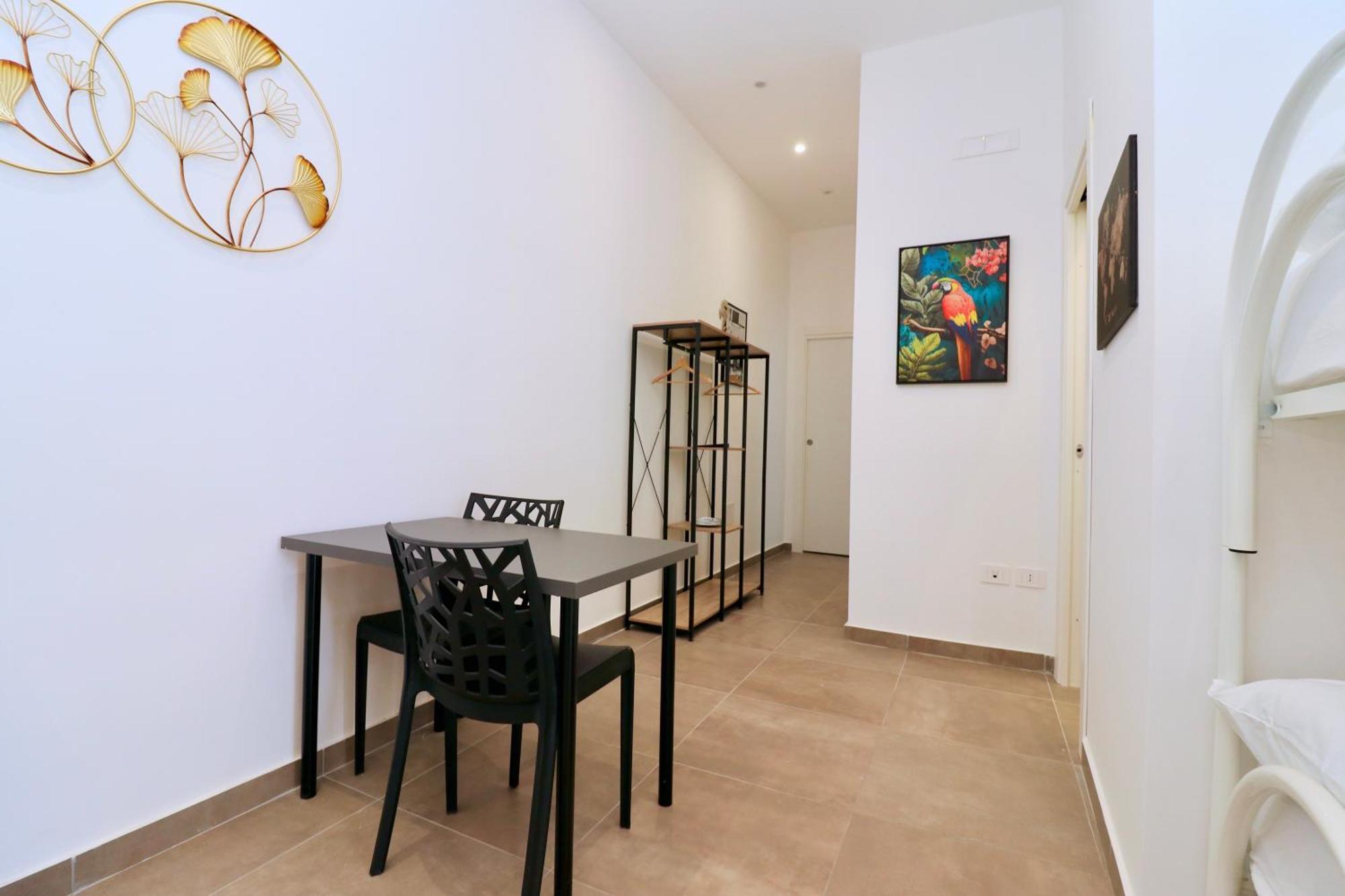 Airport Guest Houses Naples Exterior photo